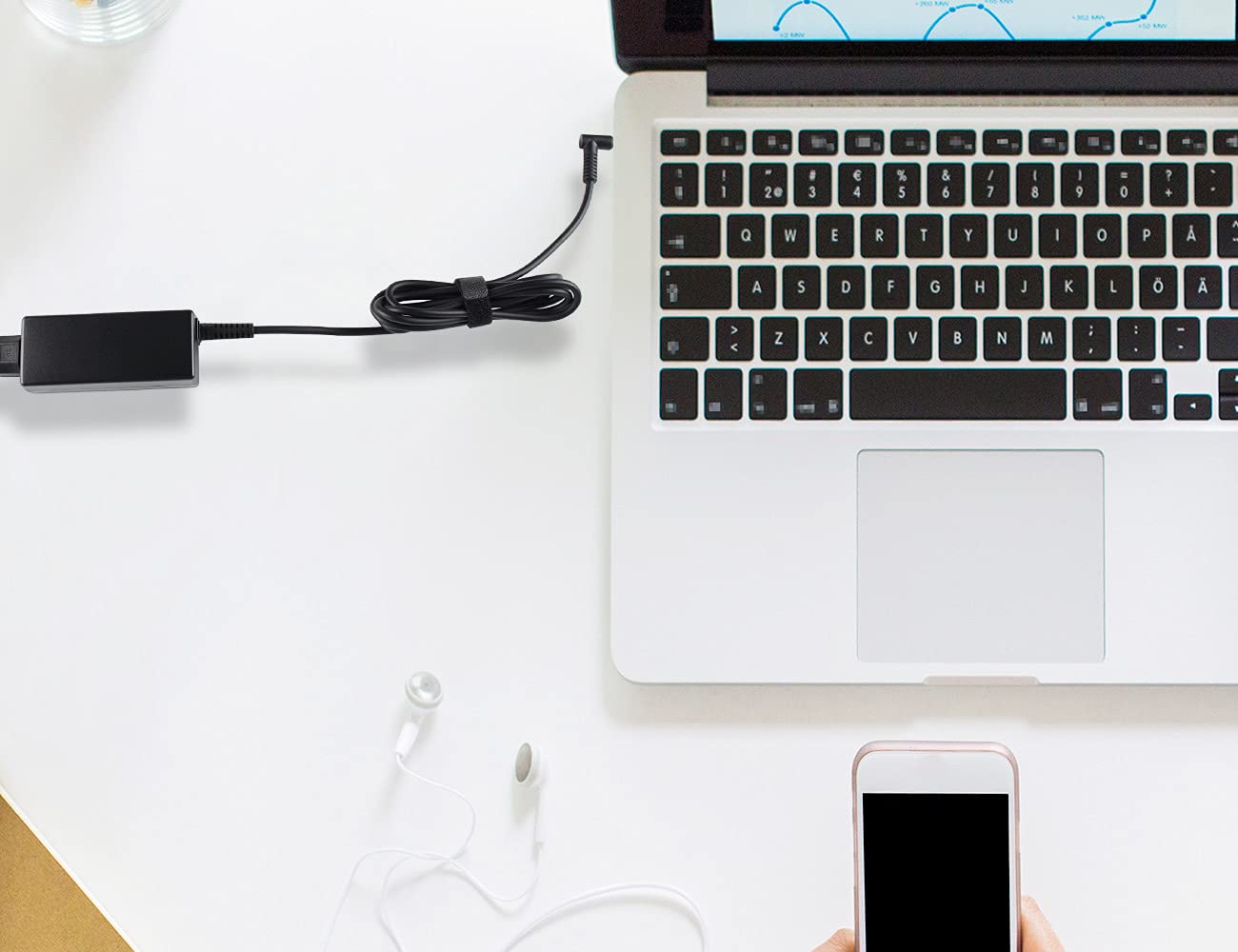 از کجا بفهمیم شارژر لپتاپ خراب شده است؟ + دلایل خرابی شارژر لپتاپ